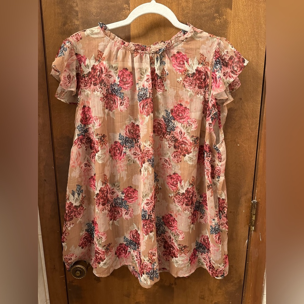 NWOT Torrid Floral Lurex Ruffle Sleeve Blouse